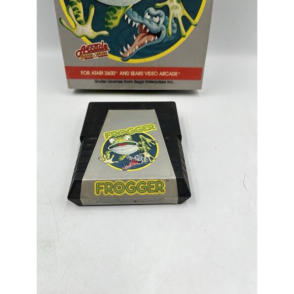 ORIGINAL 1982 Atari 2600 Frogger With Original Box - Picture 2 of 11